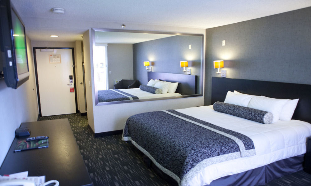 Ramada Plaza By Wyndham West Hollywood Hotel & Suites Los Angeles Exteriér fotografie