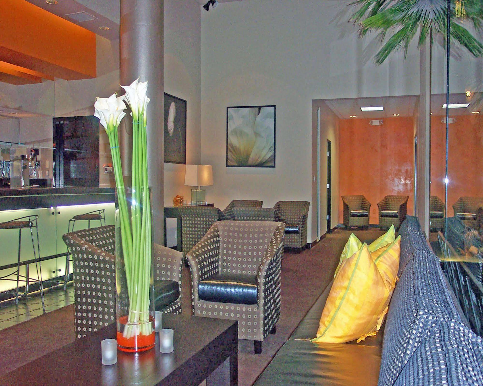 Ramada Plaza By Wyndham West Hollywood Hotel & Suites Los Angeles Interiér fotografie