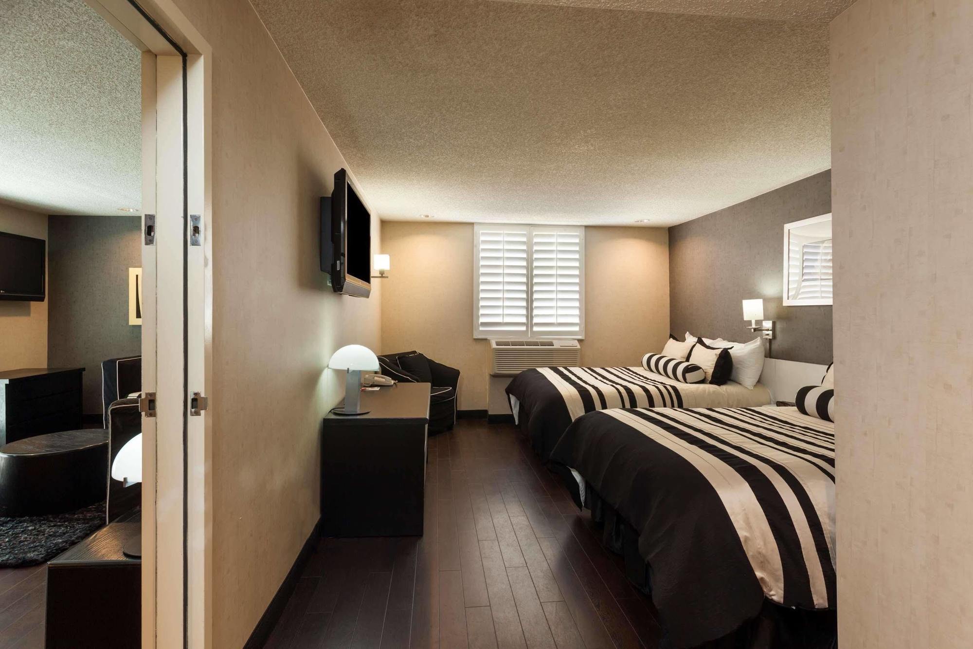 Ramada Plaza By Wyndham West Hollywood Hotel & Suites Los Angeles Exteriér fotografie