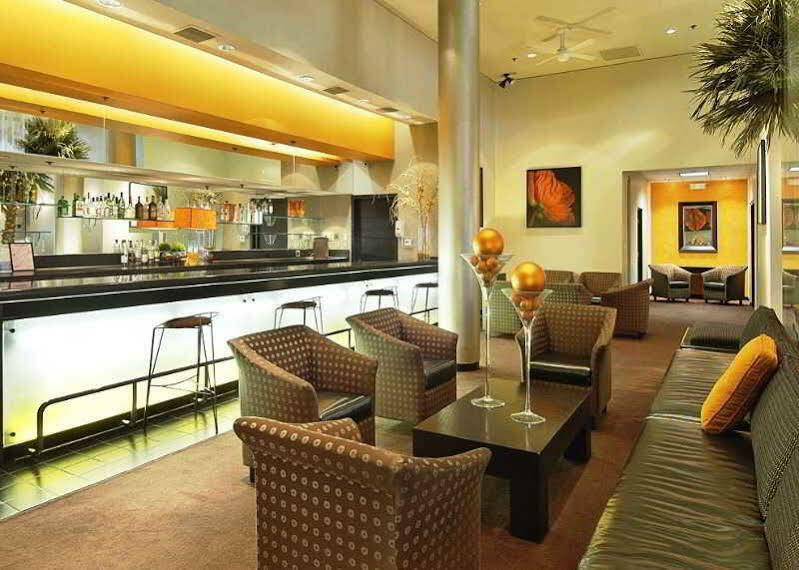 Ramada Plaza By Wyndham West Hollywood Hotel & Suites Los Angeles Exteriér fotografie